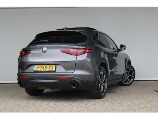 Alfa Romeo Stelvio 2.0 T AWD Sprint | Panoramadak | Ledere bekleding | Trekhaak | Cruise control adaptief | Camera |... ActivLease financial lease