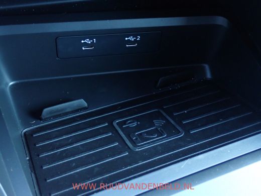 Audi A3 Sportback 30 TFSI Advanced edition CARPLAY /  LED / SPORTSTOELEN / CRUISE ActivLease financial lease