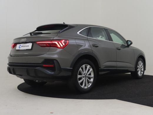 Audi Q3 45 TFSI e S Edition 245 pk S-TRONIC/AUTO | Panoramadak | Lederen bekleding | Elektrische achterkl... ActivLease financial lease