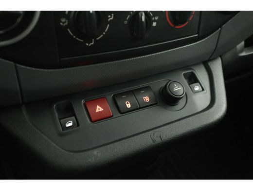 Citroën Berlingo 1.6 BlueHDI 100PK | Automaat | 3 Zits | Airco | Cruise | Carplay | Navi | 2xSchuifdeur | Parkeers... ActivLease financial lease