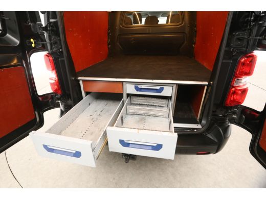 Citroën Jumpy 2.0 BlueHDI L3H1 | Dubbele Cabine | Airco | Cruise | Parkeersens. | Trekhaak | Kasten ActivLease financial lease