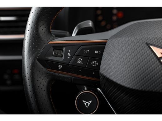 CUPRA Formentor 1.5 TSI 272 PK e-Hybrid VZ Performance | Achteruitrij assistent | Achteruitrijcamera | Apple Carp... ActivLease financial lease