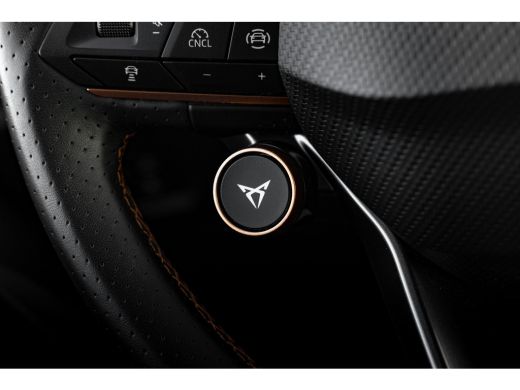 CUPRA Formentor 1.5 TSI 272 PK e-Hybrid VZ Performance | Achteruitrij assistent | Achteruitrijcamera | Apple Carp... ActivLease financial lease