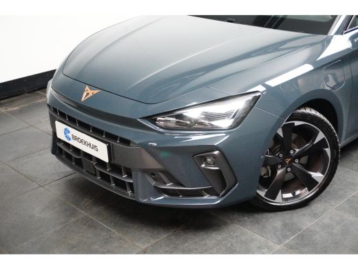 CUPRA Leon Sportstourer 1.5 e-Hybrid 204pk Business | Camera | Stoel & Stuurverwarming | 18" | Keyless ActivLease financial lease