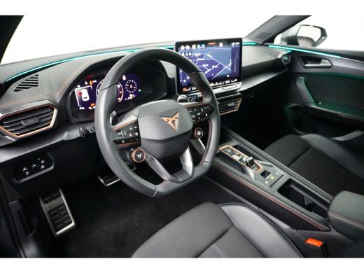 CUPRA Leon Sportstourer 1.5 e-Hybrid 204pk Business | Camera | Stoel & Stuurverwarming | 18" | Keyless ActivLease financial lease