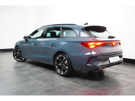 CUPRA Leon Sportstourer 1.5 e-Hybrid 204pk Business | Camera | Stoel & Stuurverwarming | 18" | Keyless ActivLease financial lease