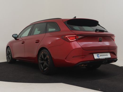 CUPRA Leon Sportstourer VZ e-Hybrid 245pk DSG/AUTO | Lederen bekleding | Elektrisch verstelb. bestuurdersstoel | Trekhaak... ActivLease financial lease