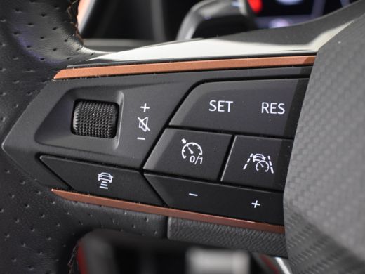 CUPRA Leon Sportstourer VZ e-Hybrid 245pk DSG/AUTO | Lederen bekleding | Elektrisch verstelb. bestuurdersstoel | Trekhaak... ActivLease financial lease
