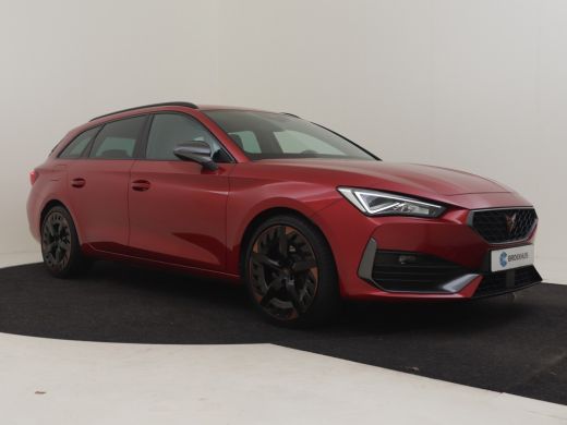 CUPRA Leon Sportstourer VZ e-Hybrid 245pk DSG/AUTO | Lederen bekleding | Elektrisch verstelb. bestuurdersstoel | Trekhaak... ActivLease financial lease