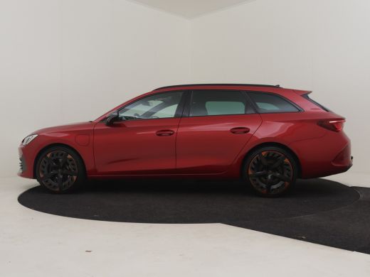 CUPRA Leon Sportstourer VZ e-Hybrid 245pk DSG/AUTO | Lederen bekleding | Elektrisch verstelb. bestuurdersstoel | Trekhaak... ActivLease financial lease