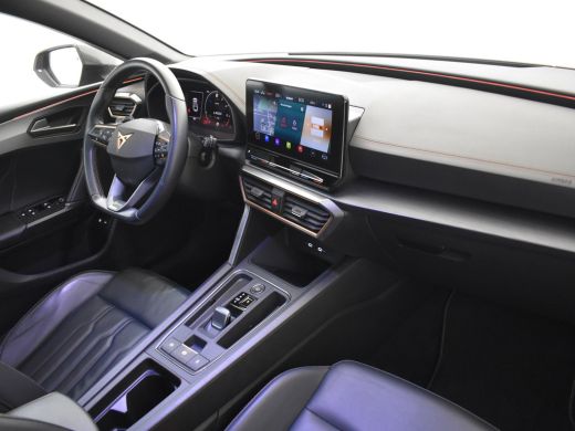 CUPRA Leon Sportstourer VZ e-Hybrid 245pk DSG/AUTO | Lederen bekleding | Elektrisch verstelb. bestuurdersstoel | Trekhaak... ActivLease financial lease