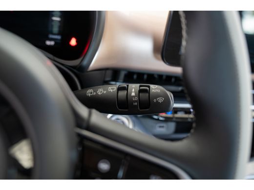 Fiat 500e 3+1 La Prima 42 kWh | 8 Jaar Garantie | SOH 100% | Camera | Navigatie | Leder | Parkeersensoren |... ActivLease financial lease
