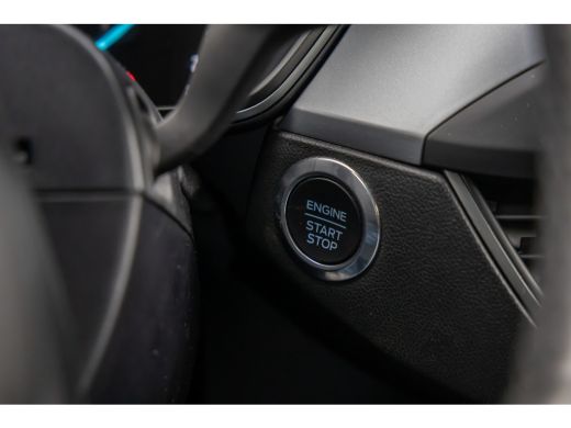 Ford Focus 1.0 EcoBoost Hybrid Titanium X | Adaptieve cruise | Dodehoek detectie | Head-up display | LED ver... ActivLease financial lease