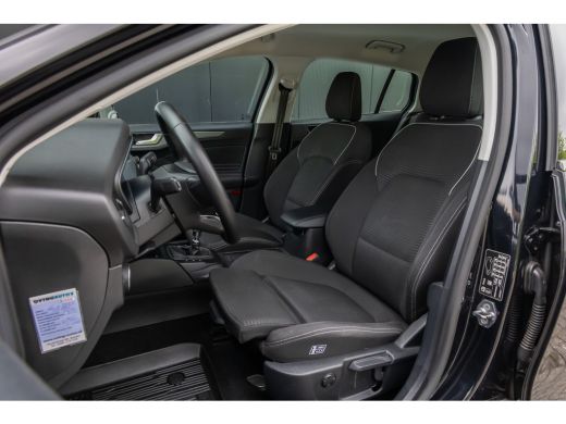 Ford Focus 1.0 EcoBoost Hybrid Titanium X | Adaptieve cruise | Dodehoek detectie | Head-up display | LED ver... ActivLease financial lease