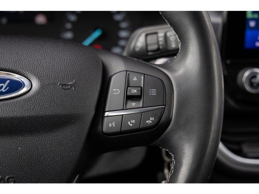 Ford Puma 1.0 EcoBoost Hybrid Titanium | Dealer o.h. | Trekhaak | LED verlichting | Cruise control ActivLease financial lease