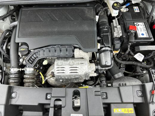 Jeep Avenger 1.2 Longitude CARPLAY-NAVI | CLIMA | CRUISE ActivLease financial lease