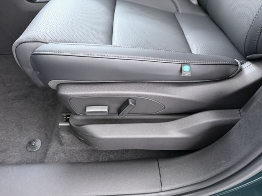 Leapmotor C10 Design PRO 69.9 kWh | DEMO | Private Lease v.a. 579,- | Netto bijtelling 231,- | Cruise control a... ActivLease financial lease