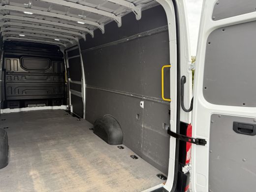 MAN TGE 35 2.0 TDI 140 PK L5H3 / SUPER MAXI / 53.776 KM !! / CAMERA / APPLE CARPLAY / ANDROID AUTO ActivLease financial lease