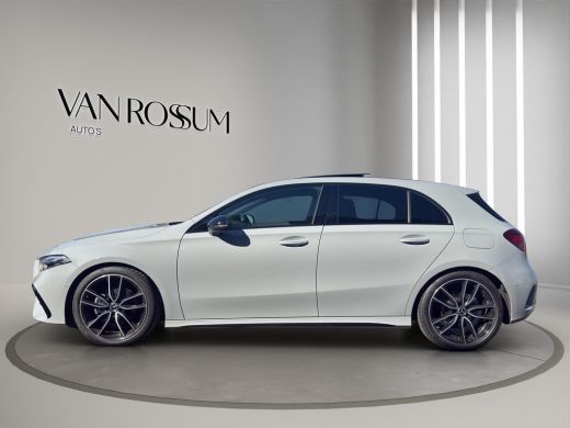 Mercedes-Benz A-Klasse 180 AMG Line | Pano | Sfeer | Stoelverw. | Camera | Trekhaak Electrisch | ActivLease financial lease