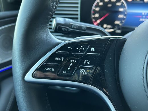 Mercedes-Benz GLE 400e 4Matic AMG // Luchtvering // Trekhaak 3300kg // Head-up // Multi Contour stoelen // Softclos... ActivLease financial lease