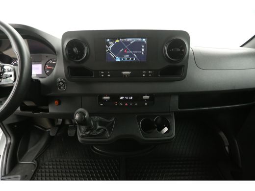 Mercedes-Benz Sprinter 314 2.2 CDI L2H2 | Airco | Cruise | Camera | Trekhaak | Carplay | Navi ActivLease financial lease