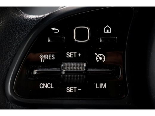 Mercedes-Benz Sprinter 319 CDI 3.0 V6 190pk L2H2 7G Automaat LED/Airco/Trekhaak 3500kg 10-2021 ActivLease financial lease