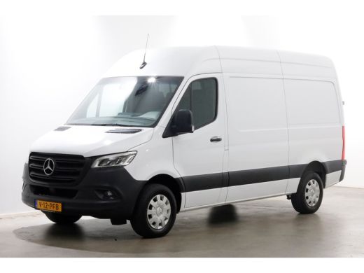 Mercedes-Benz Sprinter 319 CDI 3.0 V6 190pk L2H2 7G Automaat LED/Airco/Trekhaak 3500kg 10-2021 ActivLease financial lease