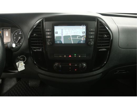 Mercedes-Benz Vito 114 CDI Lang | Aut. | Airco | Adap. Cruise | Camera | 3 Zits | Trekhaak | Carplay | Navi ActivLease financial lease