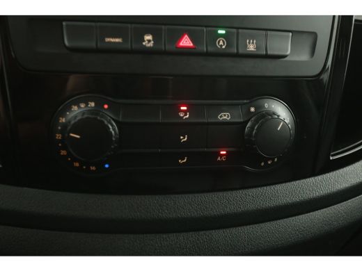 Mercedes-Benz Vito 114 CDI Lang | Aut. | Airco | Adap. Cruise | Camera | 3 Zits | Trekhaak | Carplay | Navi ActivLease financial lease