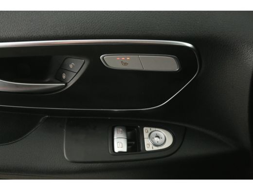 Mercedes-Benz Vito 114 CDI Lang | Aut. | Airco | Adap. Cruise | Camera | 3 Zits | Trekhaak | Carplay | Navi ActivLease financial lease