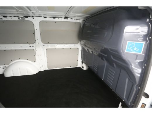 Mercedes-Benz Vito 114 CDI Lang | Aut. | Airco | Adap. Cruise | Camera | 3 Zits | Trekhaak | Carplay | Navi ActivLease financial lease