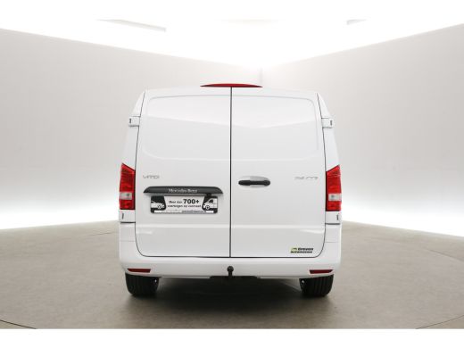 Mercedes-Benz Vito 114 CDI Lang | Aut. | Airco | Adap. Cruise | Camera | 3 Zits | Trekhaak | Carplay | Navi ActivLease financial lease