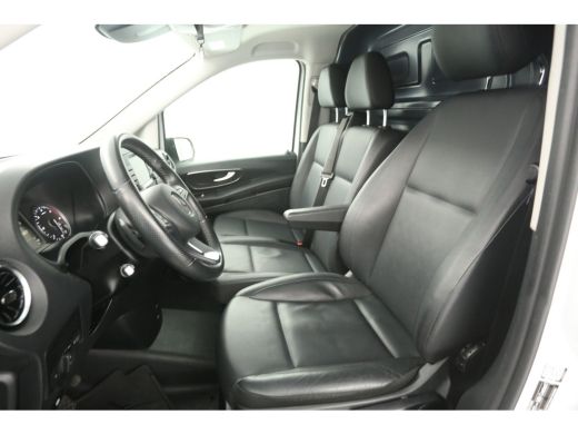Mercedes-Benz Vito 114 CDI Lang | Aut. | Airco | Adap. Cruise | Camera | 3 Zits | Trekhaak | Carplay | Navi ActivLease financial lease