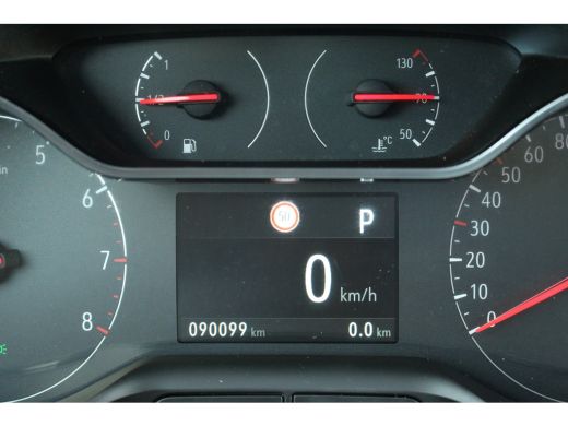 Opel Grandland X Grandland 1.6 Turbo Innovation Aut. | Camera | BLIS | AGR-stoel | CarPlay | Navi | PDC V&A | Clim... ActivLease financial lease