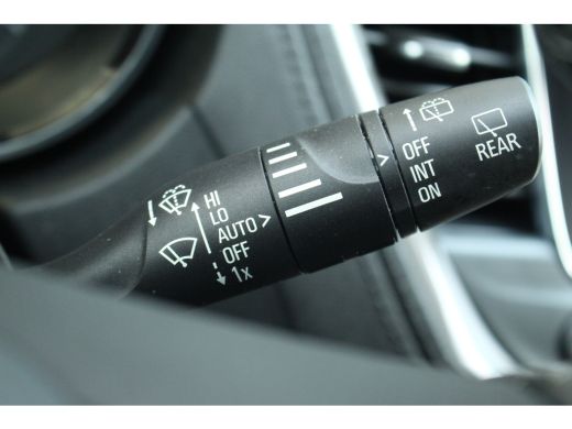 Opel Grandland X Grandland 1.6 Turbo Innovation Aut. | Camera | BLIS | AGR-stoel | CarPlay | Navi | PDC V&A | Clim... ActivLease financial lease