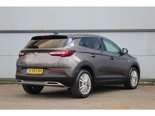 Opel Grandland X Grandland 1.6 Turbo Innovation Aut. | Camera | BLIS | AGR-stoel | CarPlay | Navi | PDC V&A | Clim... ActivLease financial lease