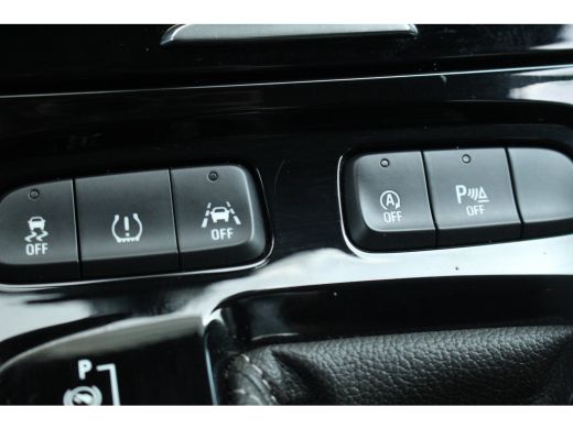 Opel Grandland X Grandland 1.6 Turbo Innovation Aut. | Camera | BLIS | AGR-stoel | CarPlay | Navi | PDC V&A | Clim... ActivLease financial lease