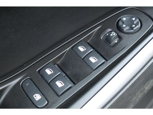 Opel Grandland X Grandland 1.6 Turbo Innovation Aut. | Camera | BLIS | AGR-stoel | CarPlay | Navi | PDC V&A | Clim... ActivLease financial lease