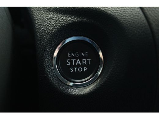 Opel Grandland X Grandland 1.6 Turbo Innovation Aut. | Camera | BLIS | AGR-stoel | CarPlay | Navi | PDC V&A | Clim... ActivLease financial lease