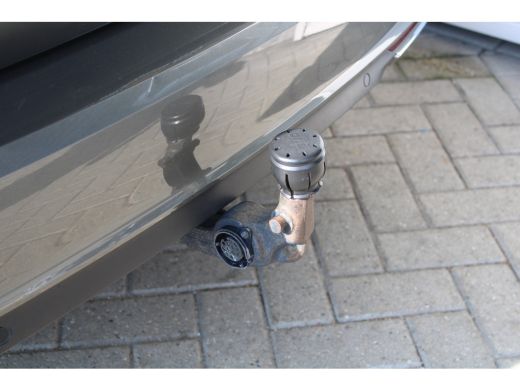 Opel Insignia Sports Tourer 1.6 Turbo Business Executive | Trekhaak | Navigatie | Keyless entry | Achteruitrijc... ActivLease financial lease