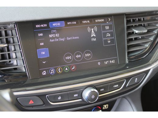 Opel Insignia Sports Tourer 1.6 Turbo Business Executive | Trekhaak | Navigatie | Keyless entry | Achteruitrijc... ActivLease financial lease