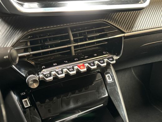 Peugeot 2008 1.2 PureTech Allure Sport 131Pk (VIRTUAL COCKPIT, APPLE CARPLAY, GROOT NAVI, 360 CAMERA, LEDER, S... ActivLease financial lease