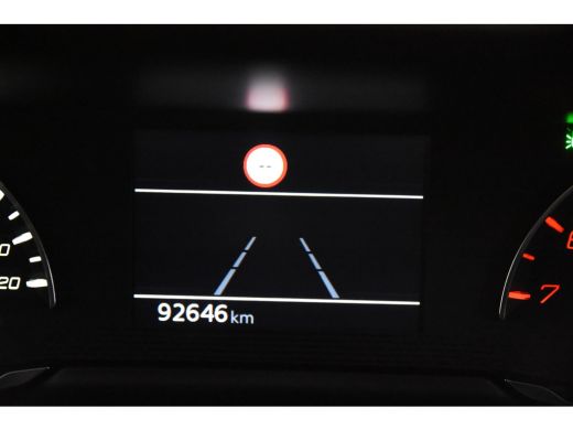 Peugeot 2008 1.5 BlueHDi Style *1ste Eigenaar*Navigatie*Trekhaak* ActivLease financial lease