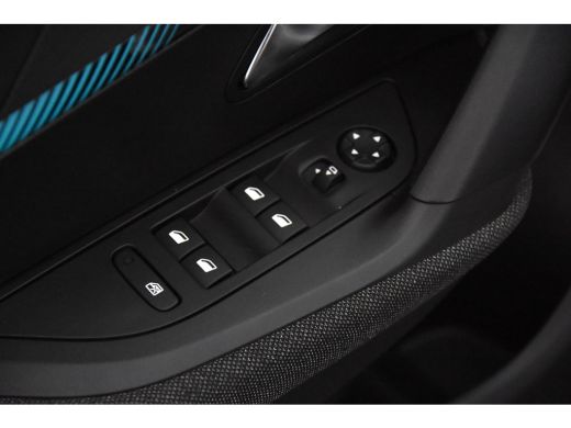 Peugeot 2008 1.5 BlueHDi Style *1ste Eigenaar*Navigatie*Trekhaak* ActivLease financial lease