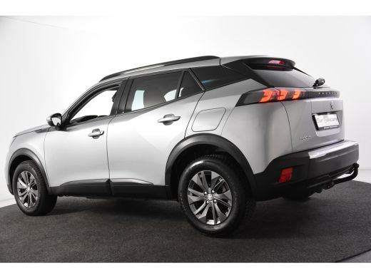 Peugeot 2008 1.5 BlueHDi Style *1ste Eigenaar*Navigatie*Trekhaak* ActivLease financial lease