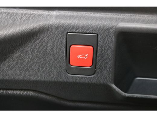 Peugeot 5008 1.2 Hybrid 145 GT | Panoramadak | Stoelen voor en achter verw. | Massage | Camera rondom | Stuurw... ActivLease financial lease