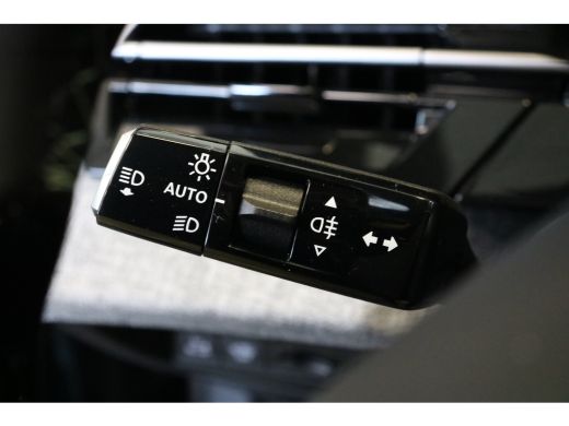 Peugeot 5008 1.2 Hybrid 145 GT | Panoramadak | Stoelen voor en achter verw. | Massage | Camera rondom | Stuurw... ActivLease financial lease