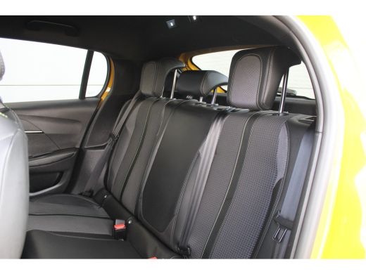 Peugeot e-208 EV GT 350 50 kWh | Camera | Stoelverwarming | Adaptive Cruise |Carplay | Navi | Climate Controle ... ActivLease financial lease