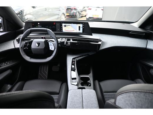 Peugeot e-5008 Allure Long Range 97 kWh DEMO-DEAL! 8 Jaar Garantie! | Afn. Trekhaak | Warmtepomp | 360 Camera | ... ActivLease financial lease