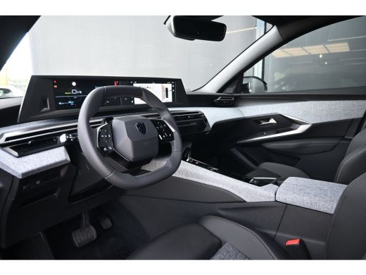 Peugeot e-5008 Allure Long Range 97 kWh DEMO-DEAL! 8 Jaar Garantie! | Afn. Trekhaak | Warmtepomp | 360 Camera | ... ActivLease financial lease